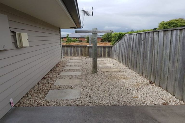 Photo of property in 17 Blackadder Road, Pegasus, 7612