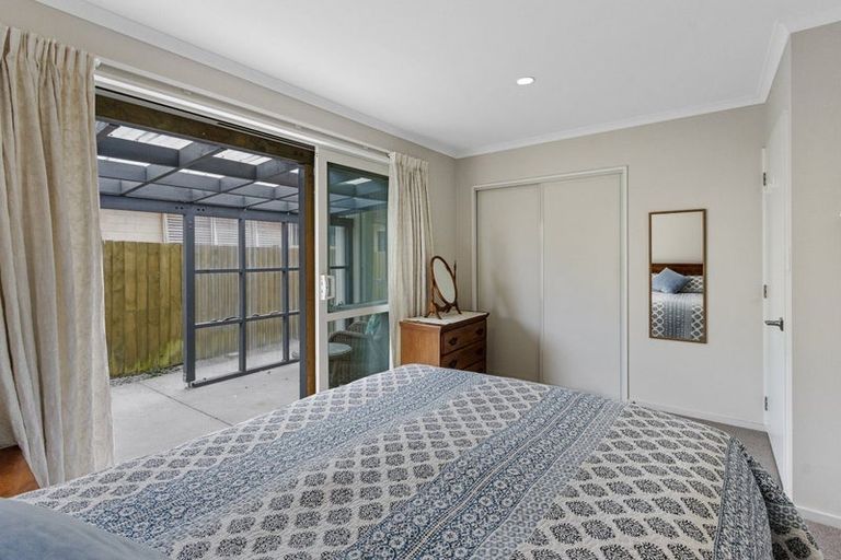 Photo of property in 463a Bower Avenue, Parklands, Christchurch, 8083