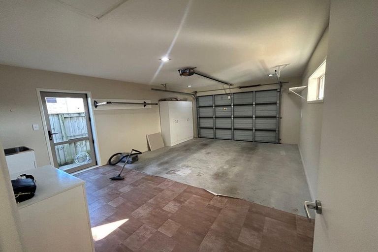 Photo of property in 5 Coprosma Close, Papamoa Beach, Papamoa, 3118