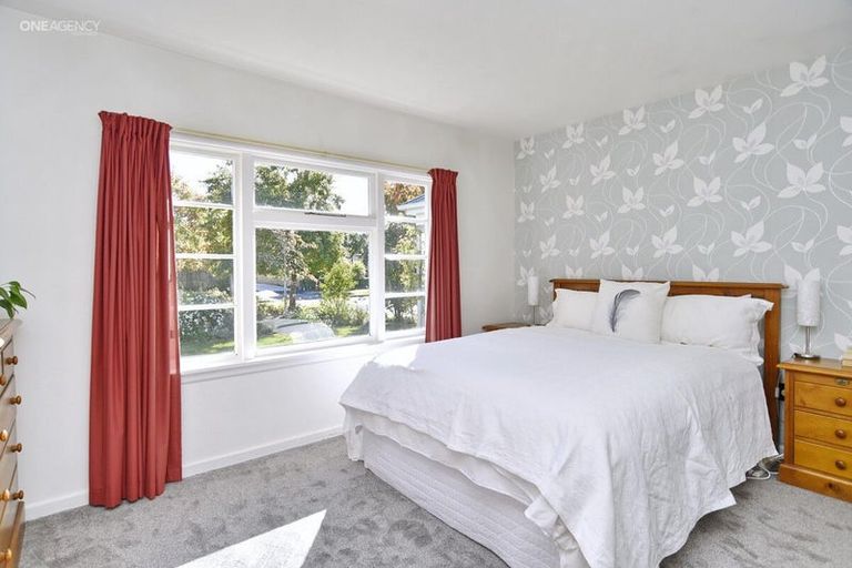 Photo of property in 222 Knowles Street, St Albans, Christchurch, 8052