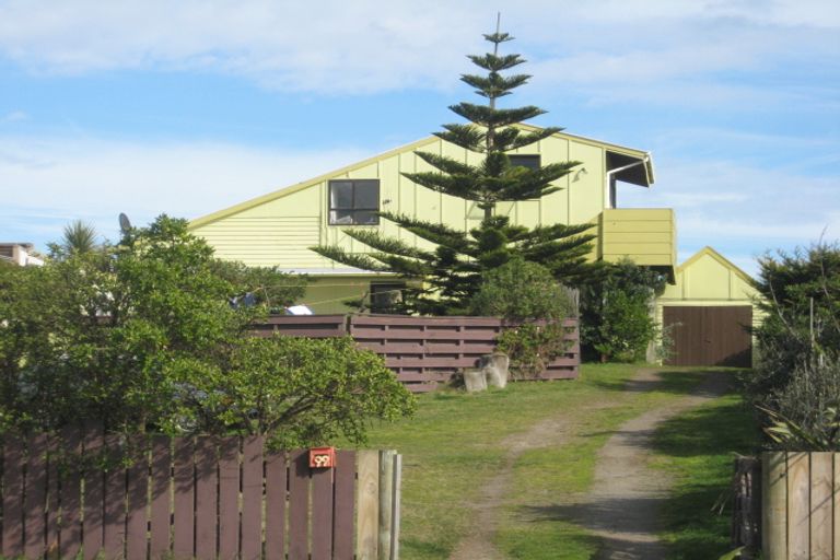 Photo of property in 99 Rua Avenue, Waitarere Beach, Levin, 5510