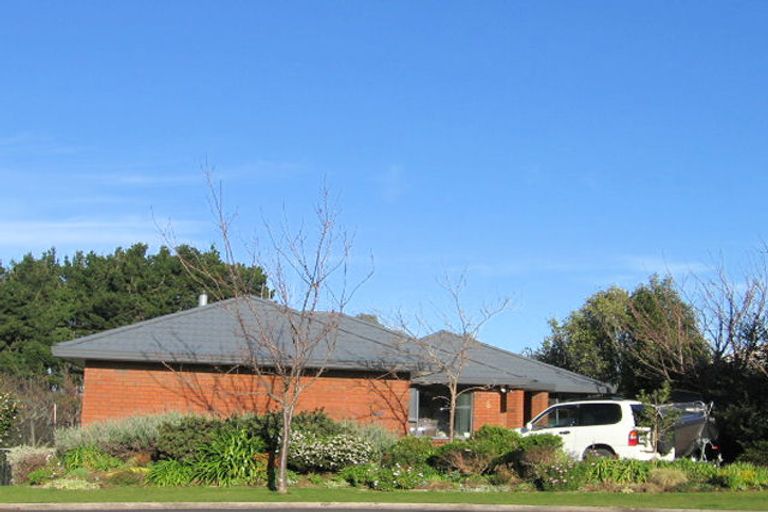 Photo of property in 4 Inveraray Place, Nawton, Hamilton, 3200