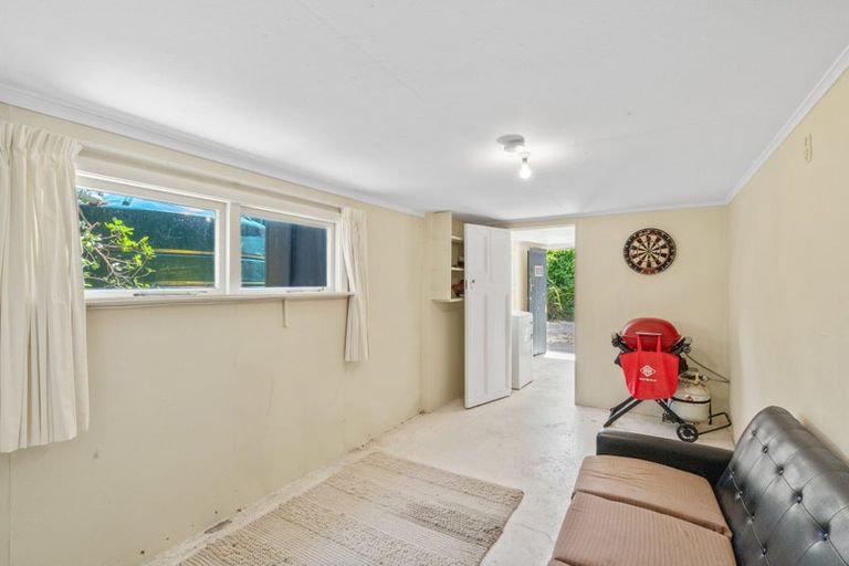 Photo of property in 141 Kahukura Avenue, Waitarere Beach, Levin, 5510