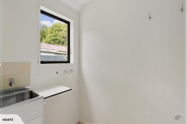 Photo of property in 77b Abberley Crescent, St Albans, Christchurch, 8014