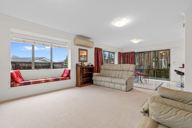 Photo of property in 13a Chevron Drive, Bellevue, Tauranga, 3110