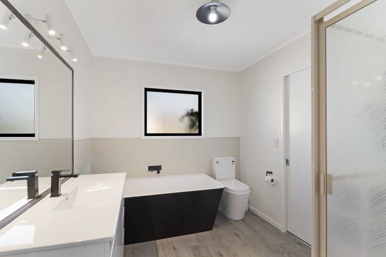 Photo of property in 15 Loveridge Place, Morrinsville, 3300