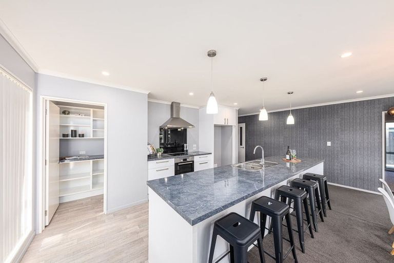 Photo of property in 2 Navy Loop, Rolleston, 7614