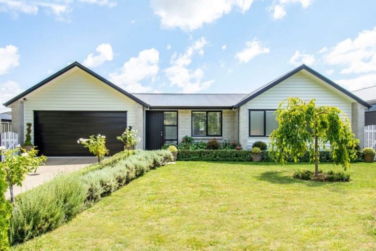 Photo of property in 120 Kennedy Road, Pyes Pa, Tauranga, 3112