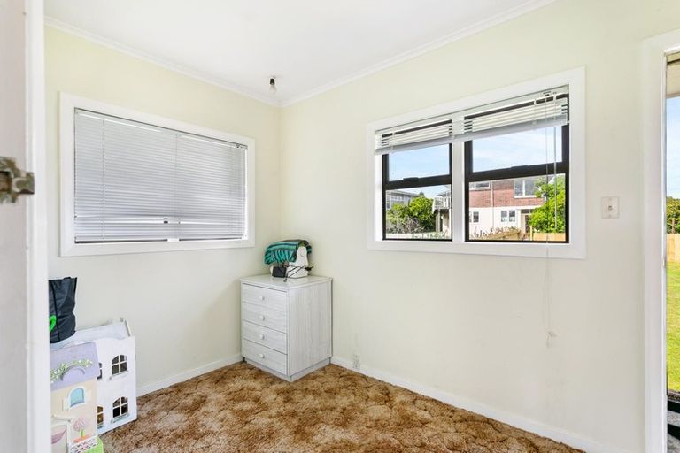 Photo of property in 80 Jaemont Avenue, Te Atatu South, Auckland, 0610