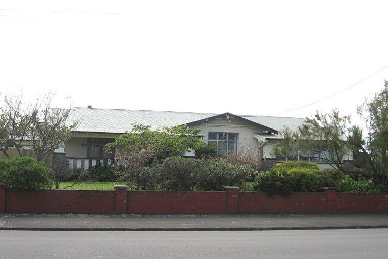 Photo of property in 28 Carlton Avenue, Gonville, Whanganui, 4501