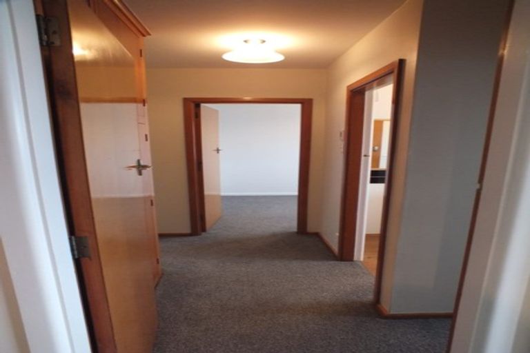 Photo of property in 2/65 Lincoln Road, Hillmorton, Christchurch, 8024