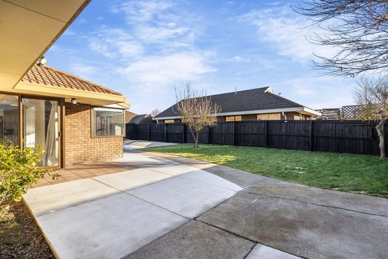 Photo of property in 8/18 Field Terrace, Upper Riccarton, Christchurch, 8041