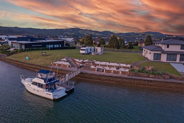 Photo of property in 53 Leeward Drive, Whitianga, 3510