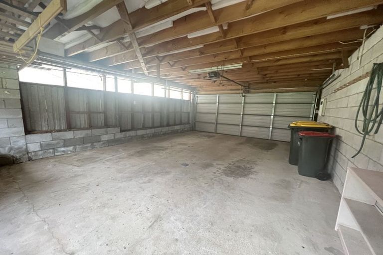 Photo of property in 20 Sunnyhill Crescent, Sunnyhills, Auckland, 2010