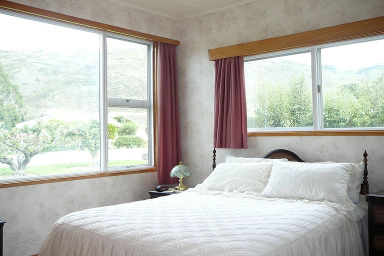 Photo of property in 12 Sunderland Street, Clyde, 9330