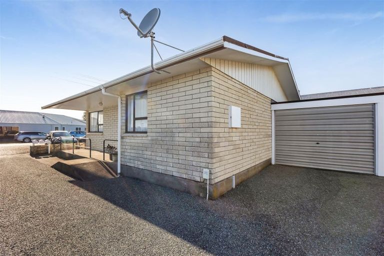 Photo of property in 1/12 Darnell Street, Fitzroy, New Plymouth, 4312