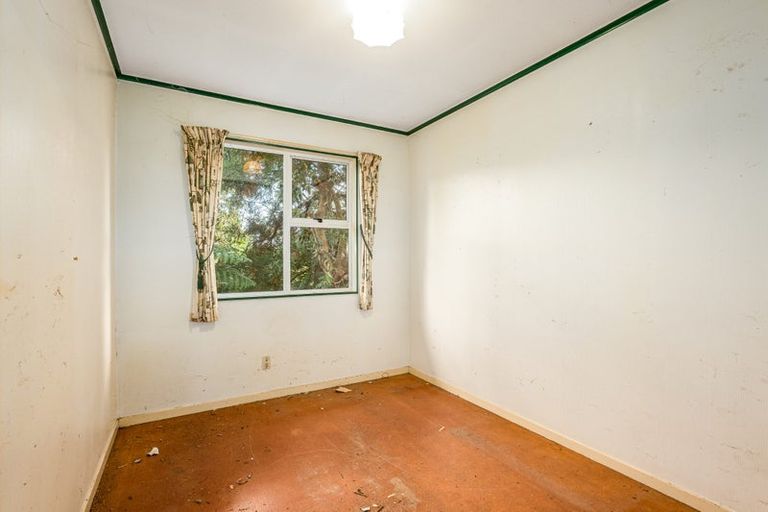 Photo of property in 214a Waddington Drive, Naenae, Lower Hutt, 5011