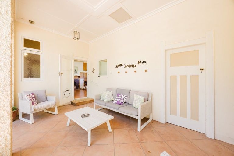 Photo of property in 10 Tavistock Road, Waipukurau, 4200