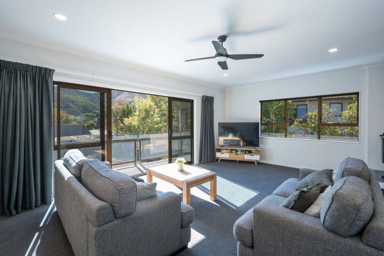 Photo of property in 17 Te Ata Place, Atawhai, Nelson, 7010