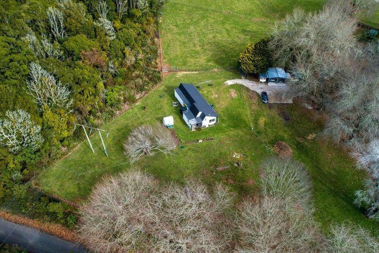 Photo of property in 21a Hamilton Road, Lake Rotoma, Rotorua, 3074