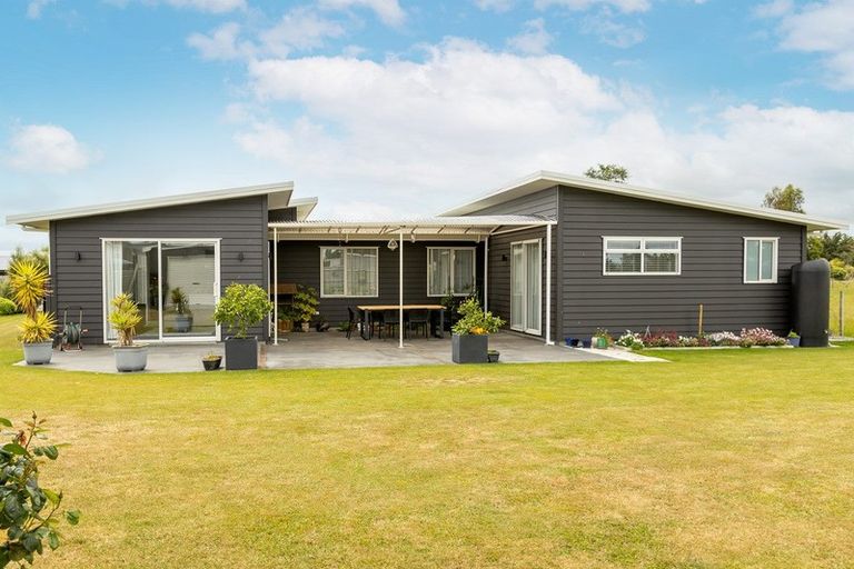 Photo of property in 27 Gimson Street, Solway, Masterton, 5810