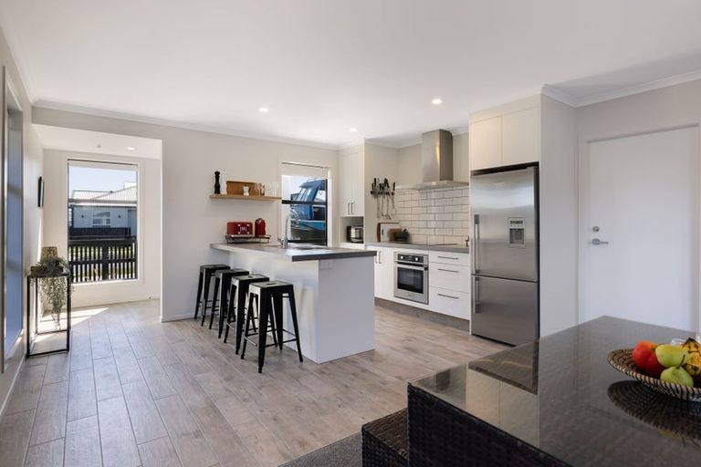 Photo of property in 46 Empire Crescent, Papamoa, 3118