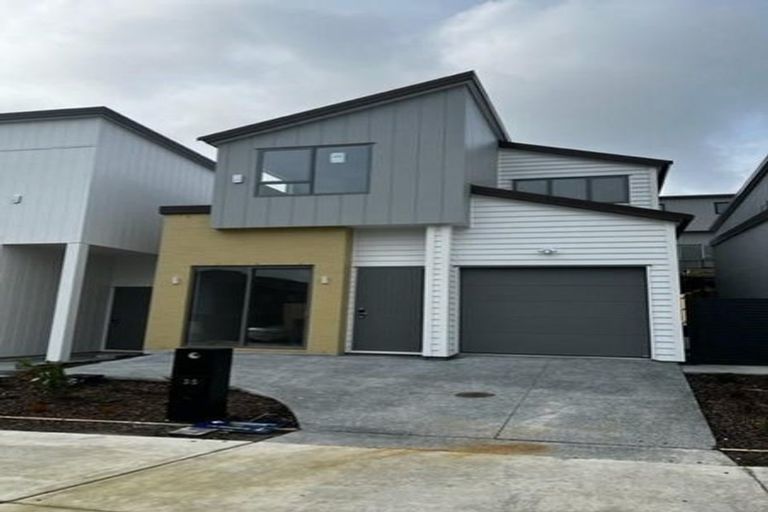 Photo of property in 35 Clara Road, Silverdale, 0932