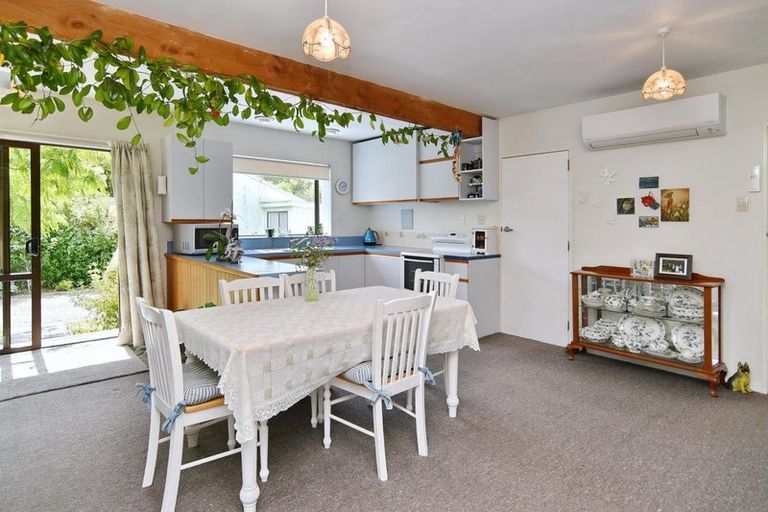 Photo of property in 202 High Street, Oxford, 7430