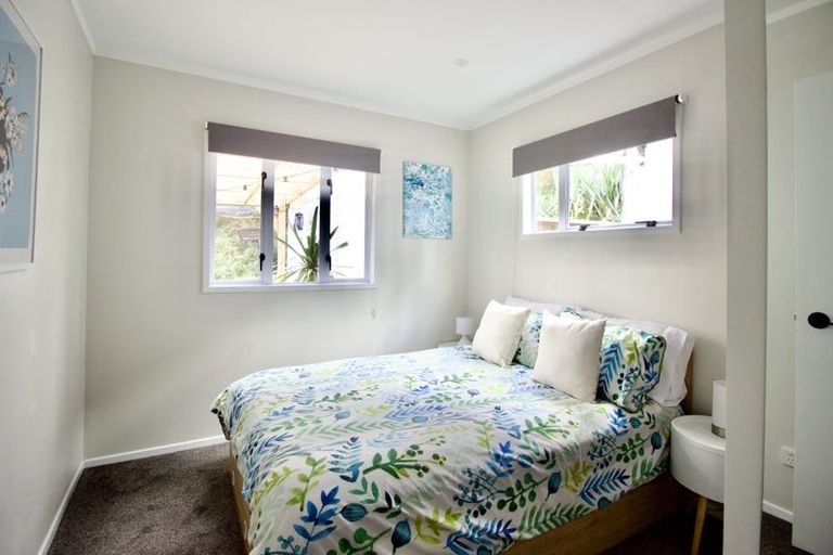 Photo of property in 6 Wiriana Place, Stanmore Bay, Whangaparaoa, 0932