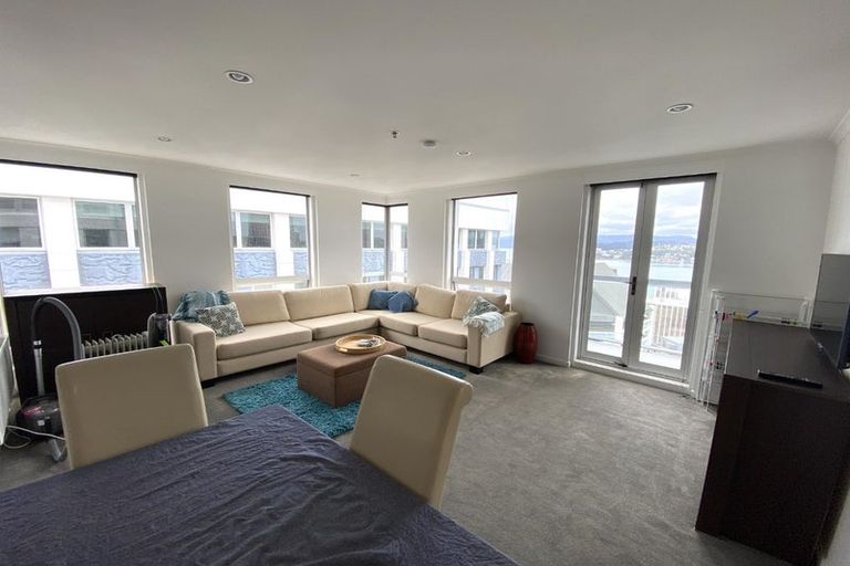 Photo of property in Terrace Heights Apartments, 14d/163 The Terrace, Wellington Central, Wellington, 6011