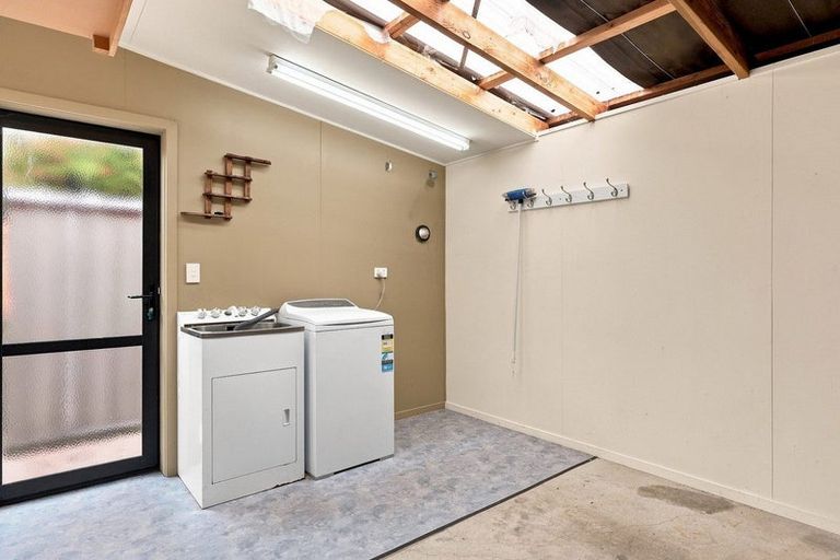 Photo of property in 202b South Road, Caversham, Dunedin, 9012