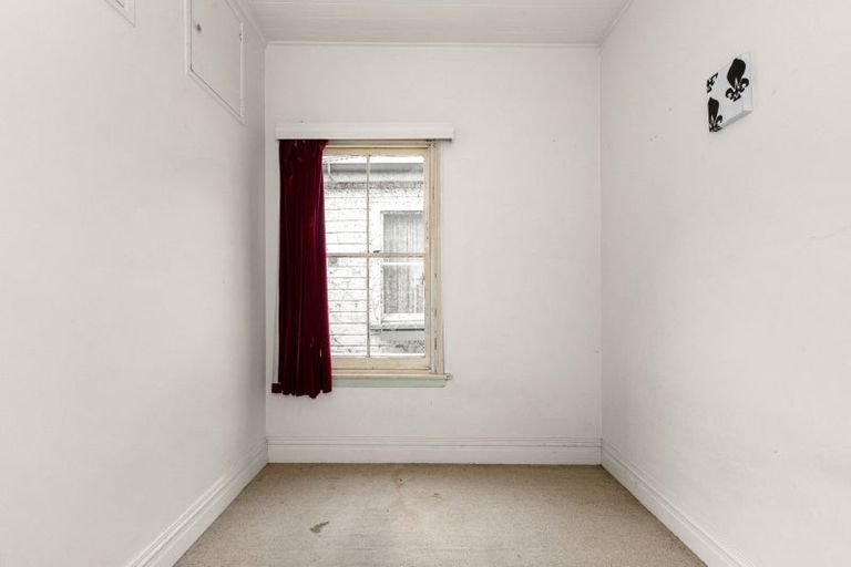 Photo of property in 137 Carlyle Street, Napier South, Napier, 4110