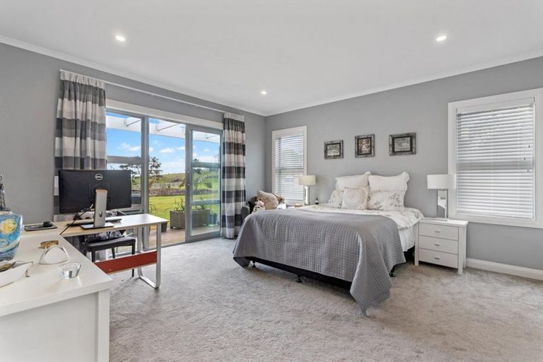 Photo of property in 252 Amreins Road, Taupaki, Henderson, 0782