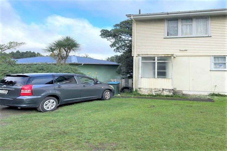 Photo of property in 47-49 Waihora Crescent, Waitangirua, Porirua, 5024