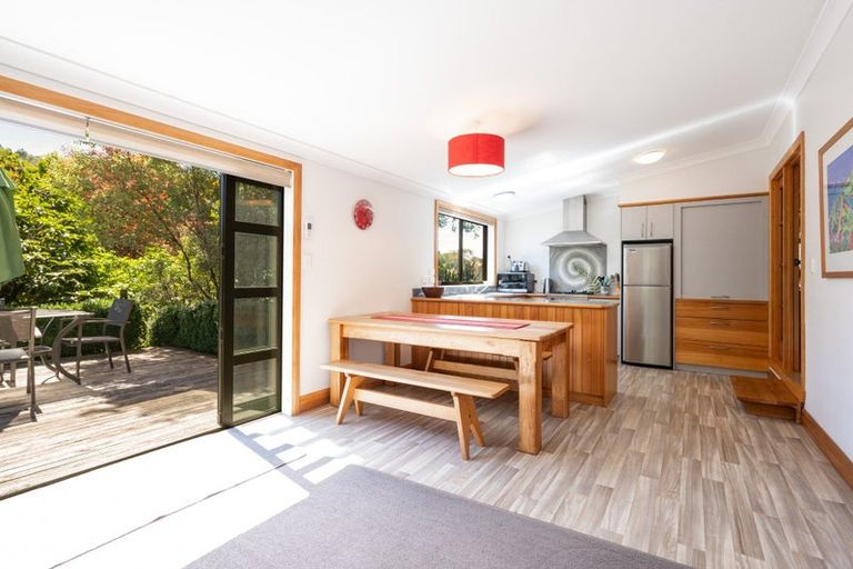 Photo of property in 2090 Moutere Highway, Upper Moutere, 7175