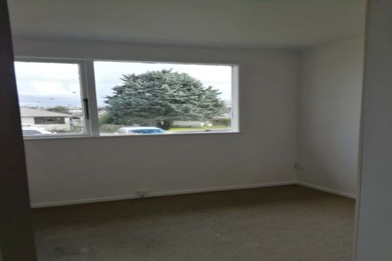 Photo of property in 4/1a Becroft Drive, Forrest Hill, Auckland, 0620