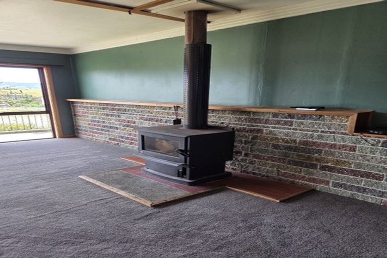 Photo of property in 35 Papatotara Road, Tuatapere, 9620