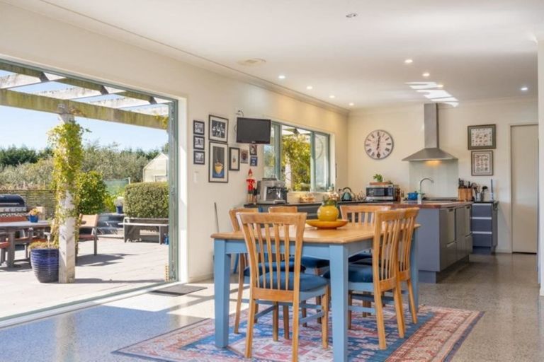 Photo of property in 1/239 Lake Ferry Road, Martinborough, 5781