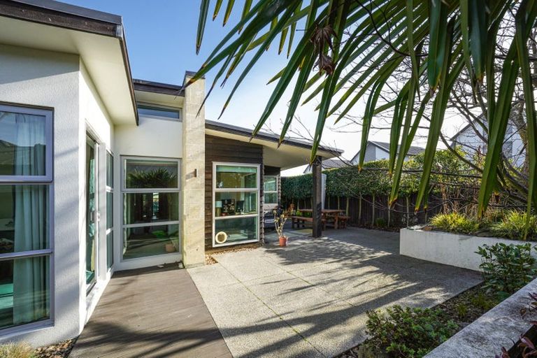 Photo of property in 3 John Campbell Crescent, Hillmorton, Christchurch, 8024