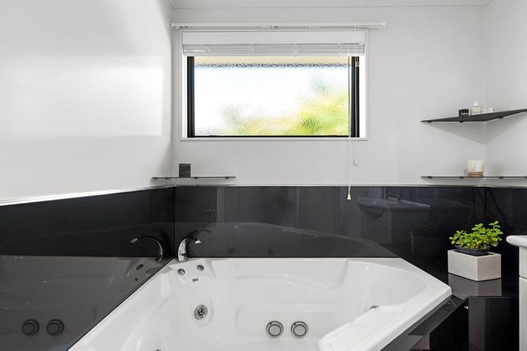 Photo of property in 15 Kingsford Drive, Stoke, Nelson, 7011