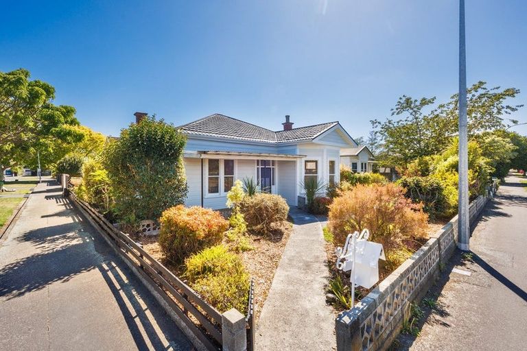 Photo of property in 45 Limbrick Street, Terrace End, Palmerston North, 4410