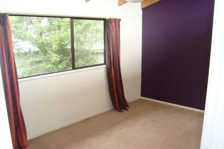 Photo of property in 5/38 Mahara Avenue, Birkenhead, Auckland, 0626