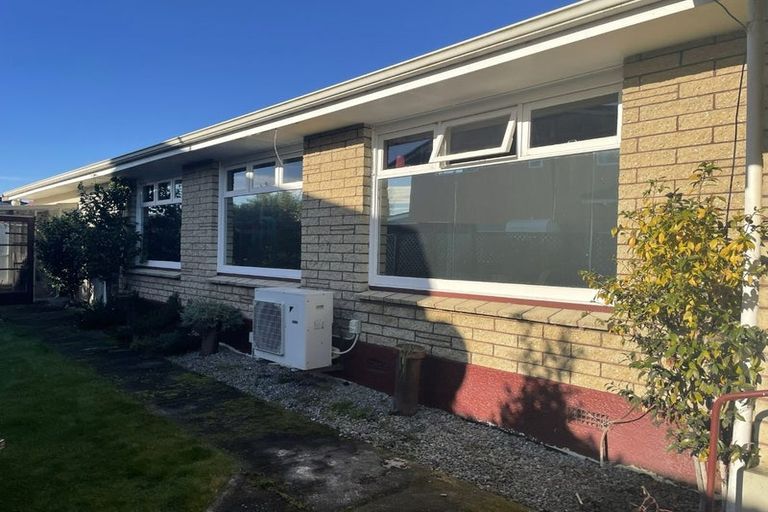 Photo of property in 51 Hillary Street, Winton, 9720