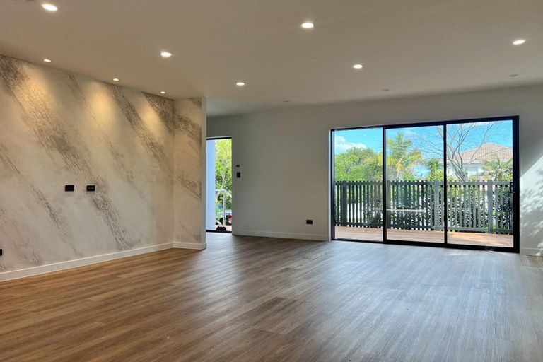 Photo of property in 8a Northboro Road, Hauraki, Auckland, 0622