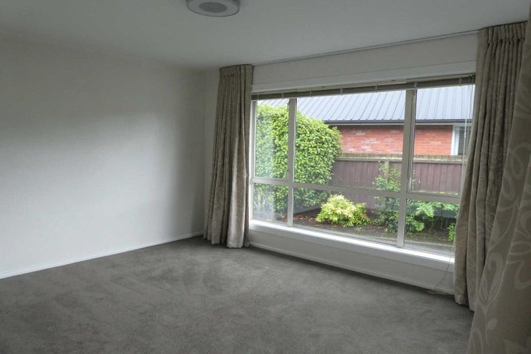 Photo of property in 173 Fendalton Road, Fendalton, Christchurch, 8052