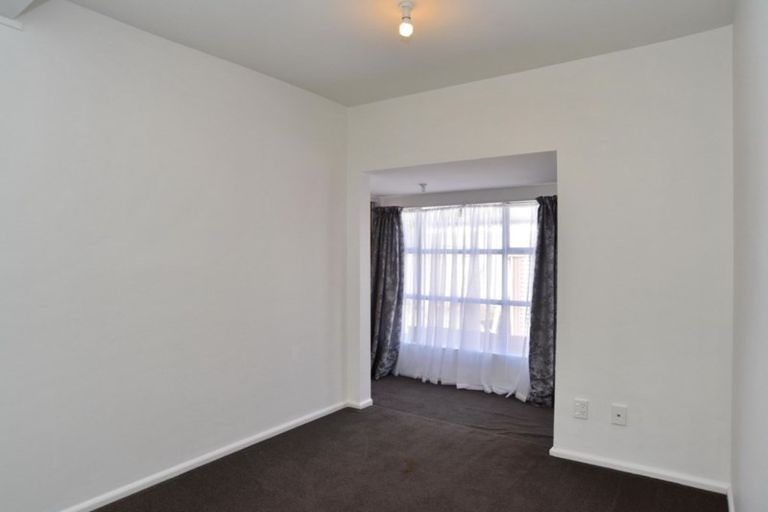 Photo of property in 32 Amyes Road, Hornby, Christchurch, 8042