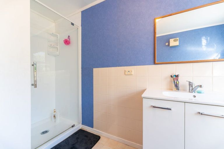 Photo of property in 16 Buchanan Street, Parkside, Timaru, 7910