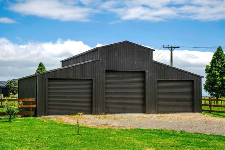 Photo of property in 216 Upland Road, Tarurutangi, New Plymouth, 4372