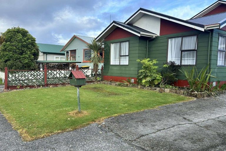 Photo of property in 183 Revell Street, Hokitika, 7810