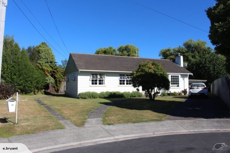 Photo of property in 10 Jarmey Place, Mangakakahi, Rotorua, 3015
